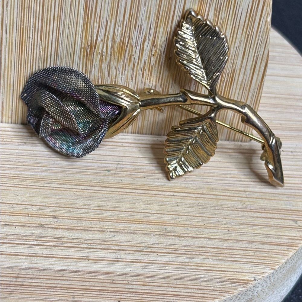 Vintage AK Anne Klein Wire Mesh Rose Bud Long Stem Flower Gold Tone Pin Brooch